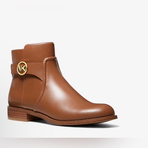 Michael Kors NIB Carmen Ankle Leather Boot-MRSP $295 - Picture 1 of 6